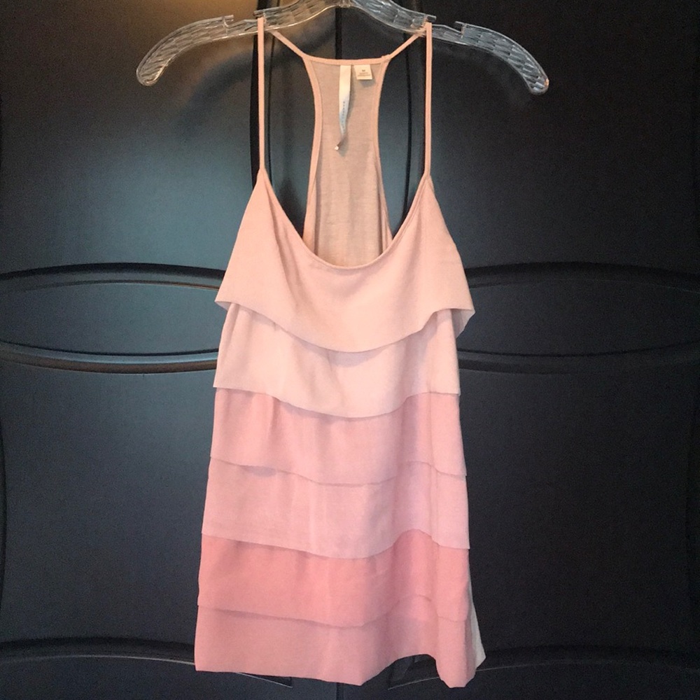 Lauren Conrad pink ombré tank top blouse. Size M.